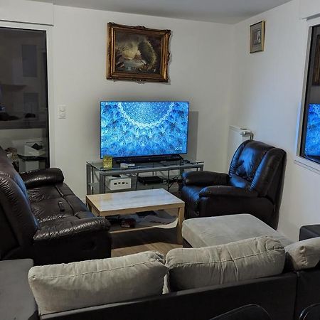 רן Chambre Dans Appartement Pres Du Roazhon Park מראה חיצוני תמונה