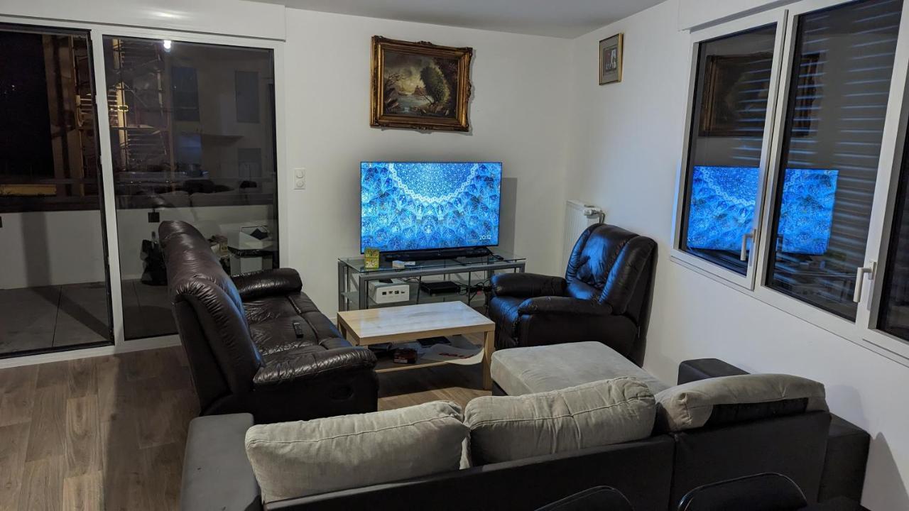 רן Chambre Dans Appartement Pres Du Roazhon Park מראה חיצוני תמונה